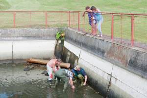 vylov-nadrze-posna-19-06-2012-006